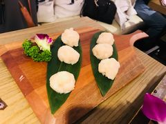 -尚尚仙·酸汤猪手·猪肚鸡火锅(华联万柳购物中心店)