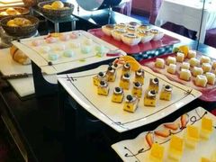 -东方豪景花园酒店·怡景旋转餐厅