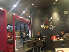 大堂-肯德基(沈阳机场T3店)