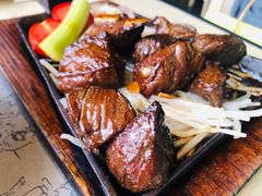 铁锄牛排-穹六人间 people 6(岳阳路店)