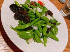 -山楂树融合菜餐厅