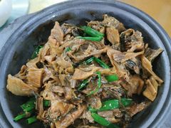 客家菜干煲-锦湖农庄(松山湖梦幻百花洲店)