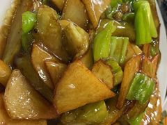 -洪姐川菜东北菜铁锅炖(天生丽街店)