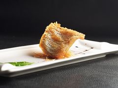 香酥细鳞鱼38位&nbsp;&nbsp;&nbsp;主料：鲈鱼-小蓝鲸湖北菜(八一路店)