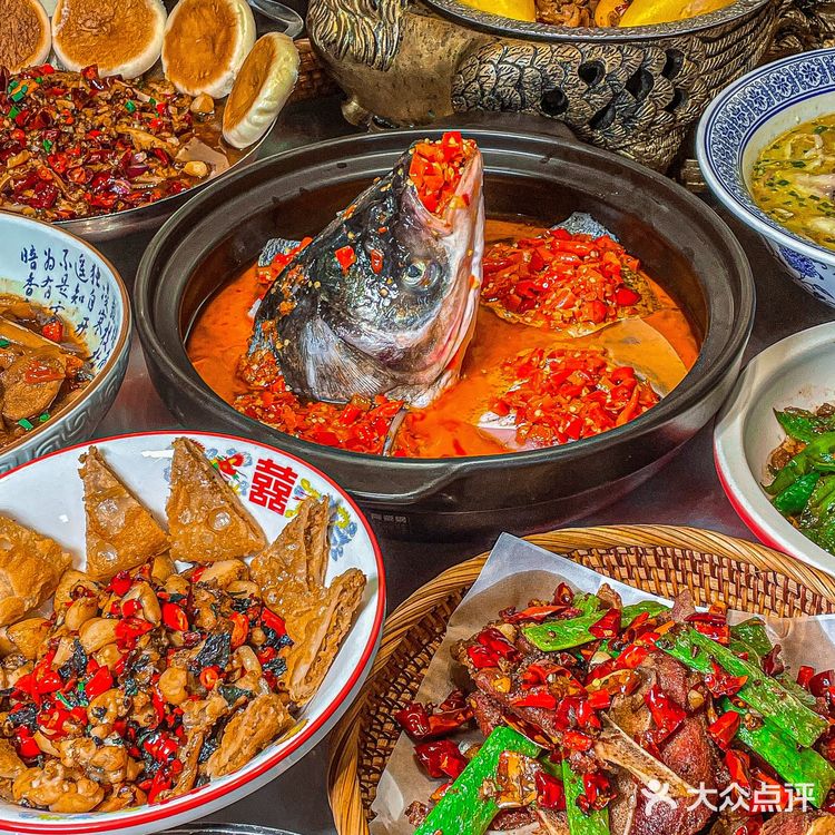 二十年深圳湘菜老店‼️好吃不贵人均才50r