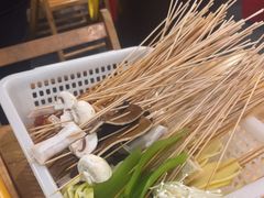 -拈签一笑黄牛肉辣卤串串
