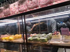 面包甜点陈列柜-奈雪的茶(亨特国际广场店)