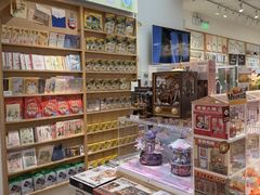 -猫的天空之城概念书店(大学路店)