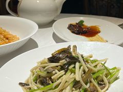 茭白炒现划鳝丝-玫瑰厅上海菜(兴国路店)