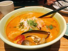 酸辣海鲜汤河粉-米纸越南小馆(金鹰世界店)