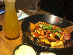 -拿渡麻辣香锅(银泰创意城店)