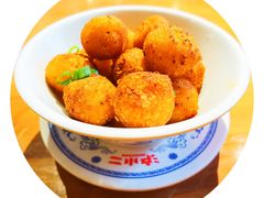 -炉小二铜锅牛蛙•川湘菜(三里屯店)