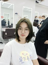 -朗峰专业美发沙龙