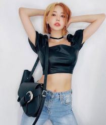 -AYO SALON