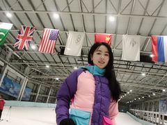 -乔波室内滑雪场
