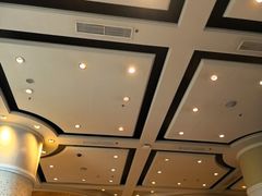 -怡聚轩全日制自助餐厅(大中华喜来登酒店)