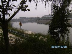 -红莲湖
