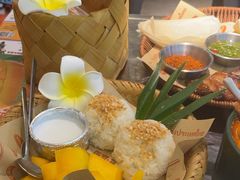 -小小集渔·泰式大排档(太古里香槟店)