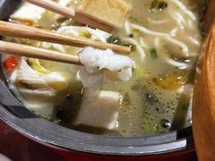 -周鱼小馆石锅酸菜鱼(活力汇店)