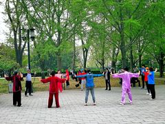 -玲珑塔公园