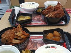 -犟骨头排骨饭•大骨面(弘阳广场店)
