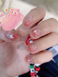 -UGIRL有个美甲