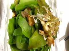 白灼凉瓜青-岭南真味·匠心粤菜(K11店)