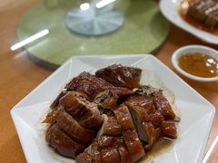 荔枝柴招牌烧鹅-肥舅父農莊