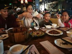 -胡桃里音乐餐厅(陶溪川店)(川湘赣菜·世界百大酒庄直供红酒·音乐表演)