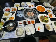 -青松馆韩国料理(香港中路佳世客店)