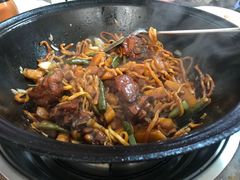 -日新铁锅焖面(坝上店)