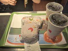 -麦当劳(乳山路店)