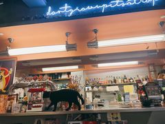 门面-店溡三(御华名苑愚园路1221弄店)