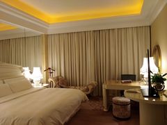 -慈溪白金汉爵大酒店
