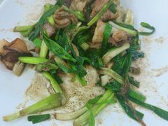 -双月饭店·20年老字号(新村店)