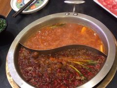 -沸炉重庆老火锅(军事博物馆店)