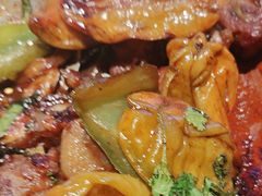 -八府香鸭·啫啫煲(华山路店)