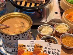-百彦蒙古包·碳烤羊排·手抓羊肉(万江首店)