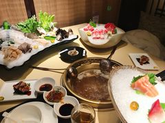 -余欢领鲜火锅(新街口店)