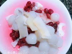 白雪冰汤圆-老甘家小龙虾江湖菜(邦兴花园店)