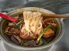 -铁锅哥米线