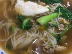 -邱芳粉店(迎宾大道旗舰店)