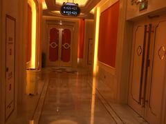 -白金汉爵大酒店-24小时餐厅