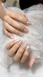 -UN·桃喜日系美睫美甲