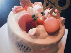-半勺舒舒生日蛋糕店