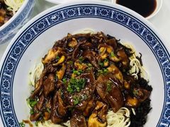 -沪西老弄堂面馆(定西路店)