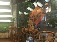-东馆和天下特色餐饮(工农店)