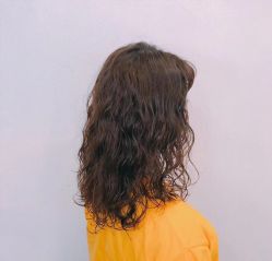 点击看大图 -I+造型烫发染发
