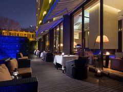 -杭州逸酒店(西湖武林店)