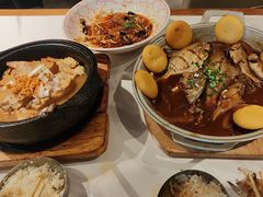 -五谷丰登农家院·地道胶东菜·海鲜烧烤(威海店)